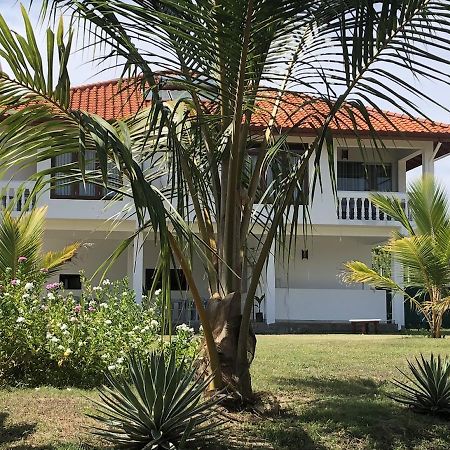 Ypsylon Resort Ostkueste Nilaveli Exterior foto