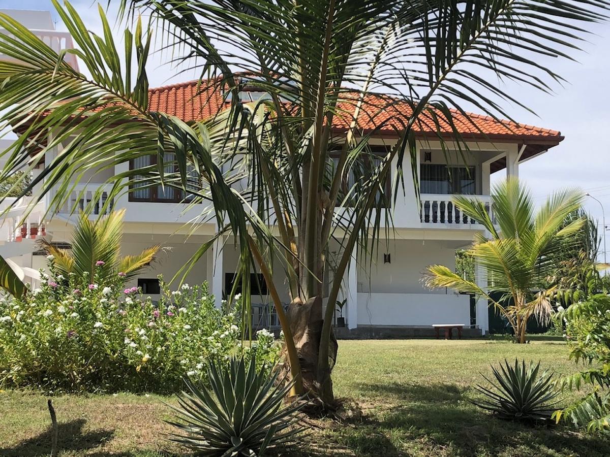 Ypsylon Resort Ostkueste Nilaveli Exterior foto